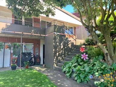 Main picture of 2362 48th Ave SW