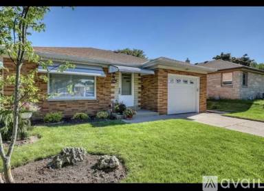Main picture of 2958 S 58th St