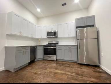 Main picture of 141 Monticello Ave