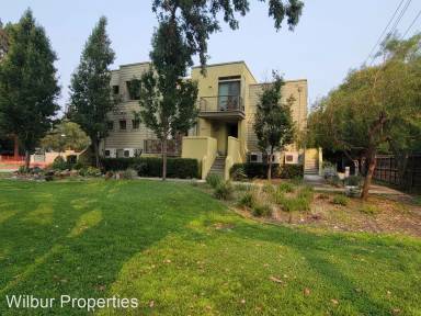 Main picture of 931 Sandpiper Ln