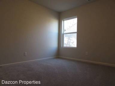 Main picture of 1101 Amberlight Cir