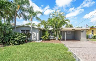 Main picture of 2431 Key Largo Ln