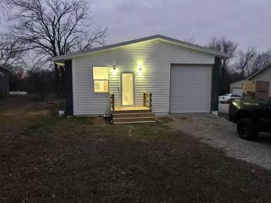 Main picture of 81 Sunset Cir