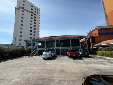 Main picture of 731 Pensacola Beach Blvd