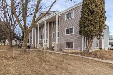 Main picture of 1125 Langley Rd