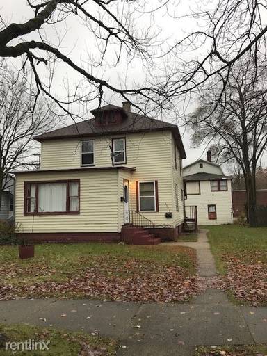 Main picture of 2300 Baker St