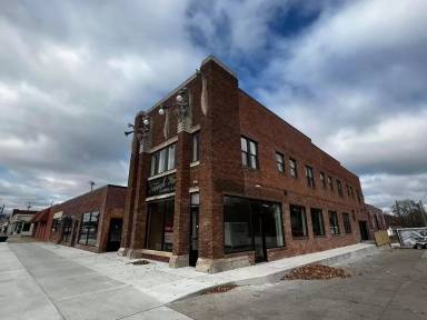 Main picture of 413 Euclid Ave