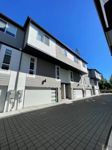 Main picture of 21525 50th Ave W