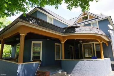 Main picture of 214 Douglas Ave
