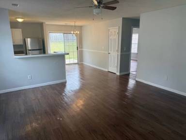 Main picture of 148 Pine Mast Ct