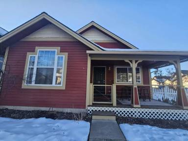 Main picture of 4645 Adalaide Ln