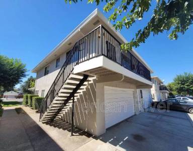 Main picture of 4505 Palm Ave