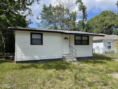 Main picture of 5435 Amazon Ave
