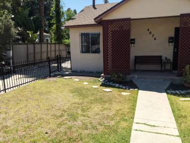 Main picture of 4826 Converse St