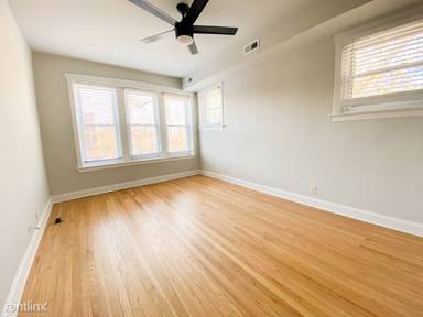 Main picture of 3657 N Damen Ave