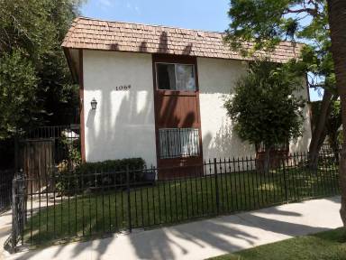 Main picture of 1064 Cedar Ave