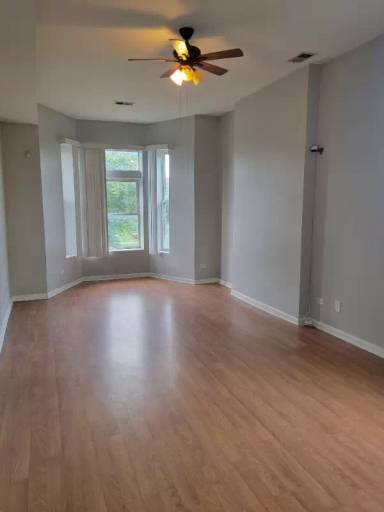 Main picture of 5534 S Wabash Ave