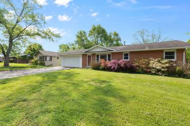 Main picture of 2521 Albert Rasche Dr
