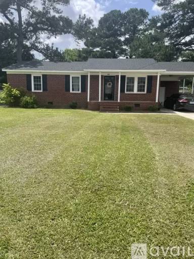 Main picture of 492 Hillcrest Ave