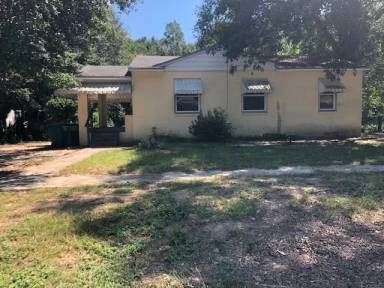 Main picture of 326 Dixie St