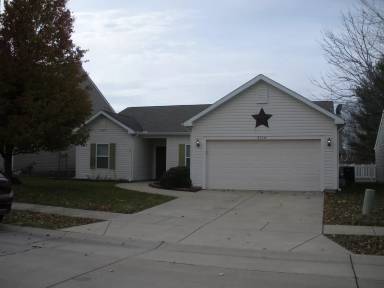 Main picture of 4110 Ivanhoe St