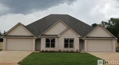 Main picture of 2100 Page Rd