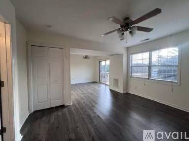 Main picture of 514 Pilgrim Ct