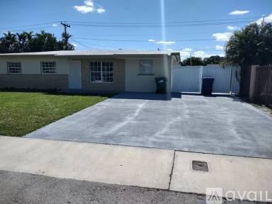 Main picture of 5460 NW 181st Ter