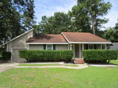 Main picture of 7032 Salinas Ct