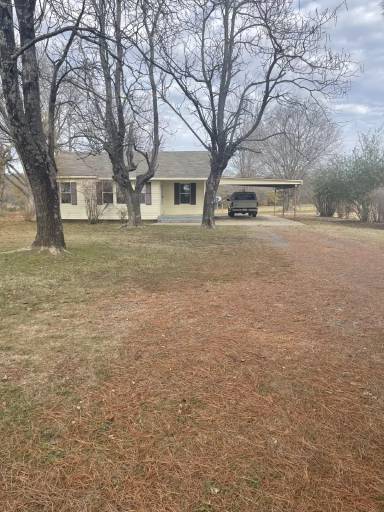 Main picture of 18560 Greenwood Rd