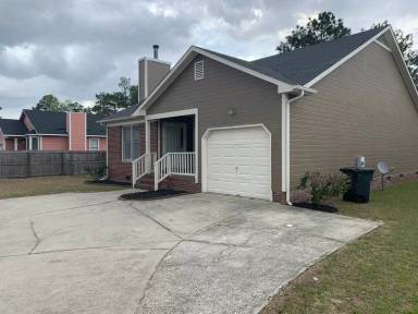Main picture of 806 Windingwood Pl