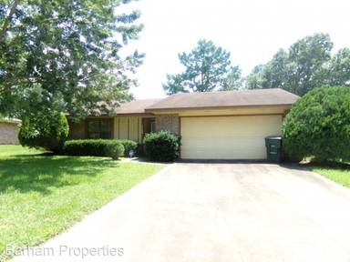 Main picture of 715 Shumard Oak St