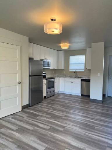 Main picture of 190 Jewel Basin Ct