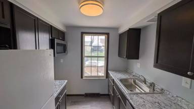 Main picture of 12 Sedalia Ave