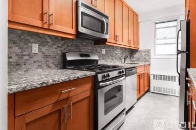 Main picture of Shorecrest Towers