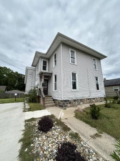 Main picture of 110 Austin Ave