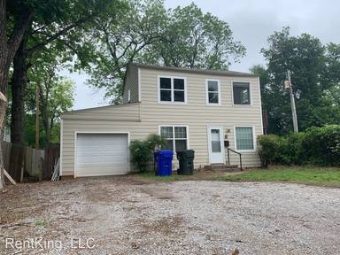 Main picture of 1127 1/2 W Eufaula St