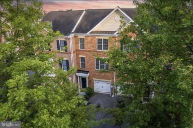Main picture of 221 Anvil Way