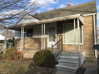 Main picture of 23440 Couzens Ave