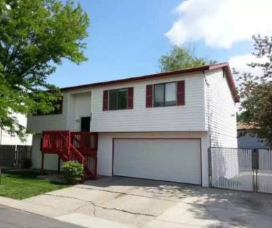 Main picture of 805 Tracey Pkwy