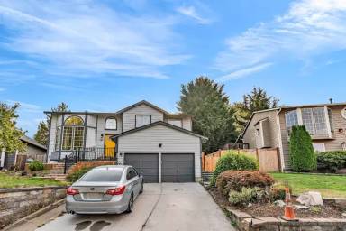 Main picture of 1423 85th Dr NE