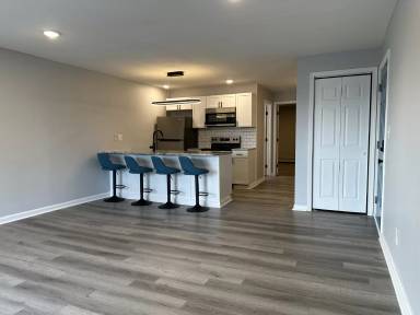 Main picture of 316 Oak St