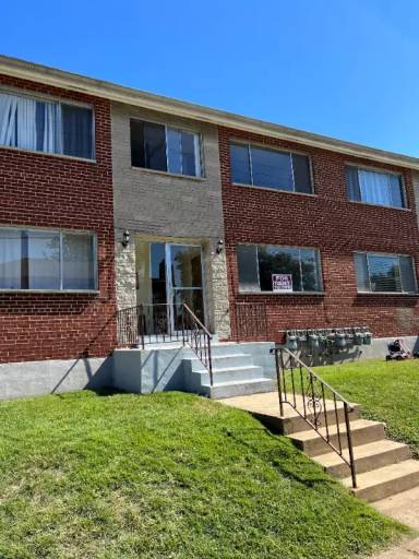Main picture of 5300 Macklind Ave