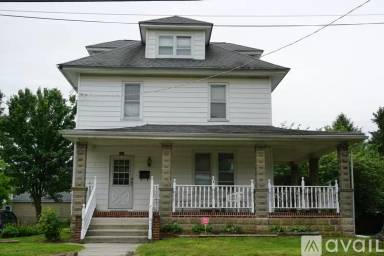 Main picture of 107 Cornell Rd