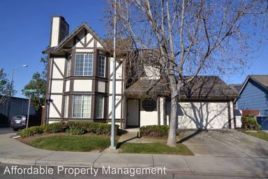 Main picture of 427 Summerwood Dr