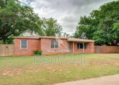 Main picture of 4906 60th St