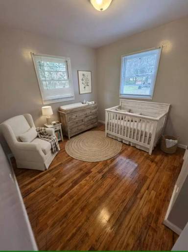 Main picture of 202 Charles Ave