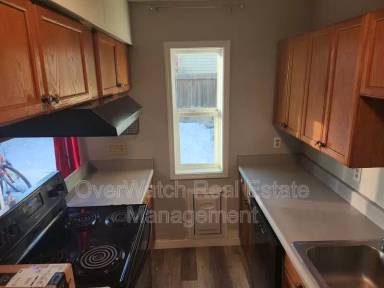 Main picture of 9130 Washburn St