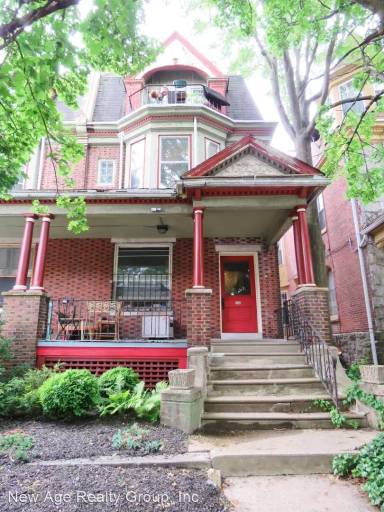 Main picture of 4816 Cedar Ave