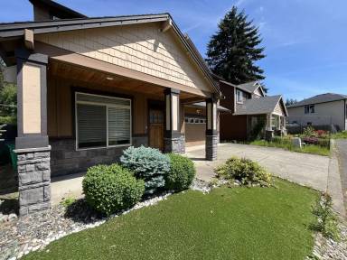 Main picture of 5713 SE 134th Pl